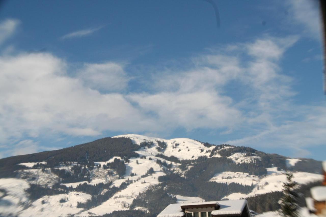 Appartamento Oase Der Ruhe Hollersbach im Pinzgau Esterno foto